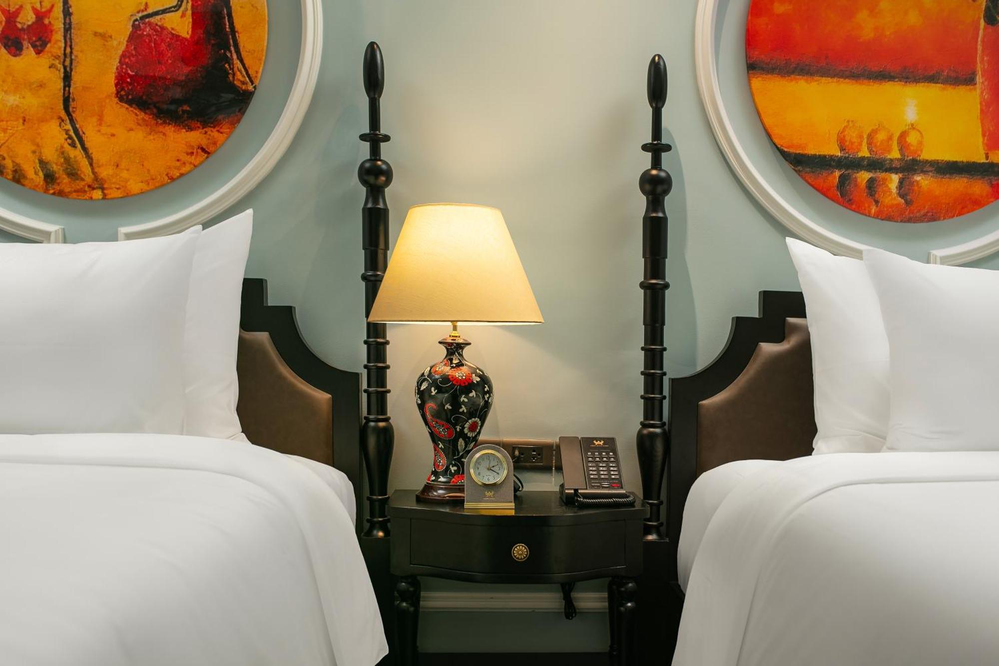 Amira Hotel Hanoi Esterno foto